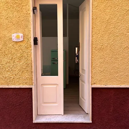 La Casetta Nel Borgo Nuovo Apartment *