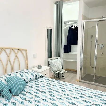 Apartment La Casetta Nel Borgo Nuovo Carloforte (Isola di San Pietro)